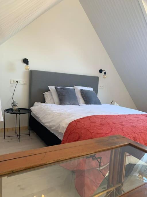 Lovely 1-Bedroom Appartement Le Joyau With Indoor Pool And Sauna Lasne Bagian luar foto